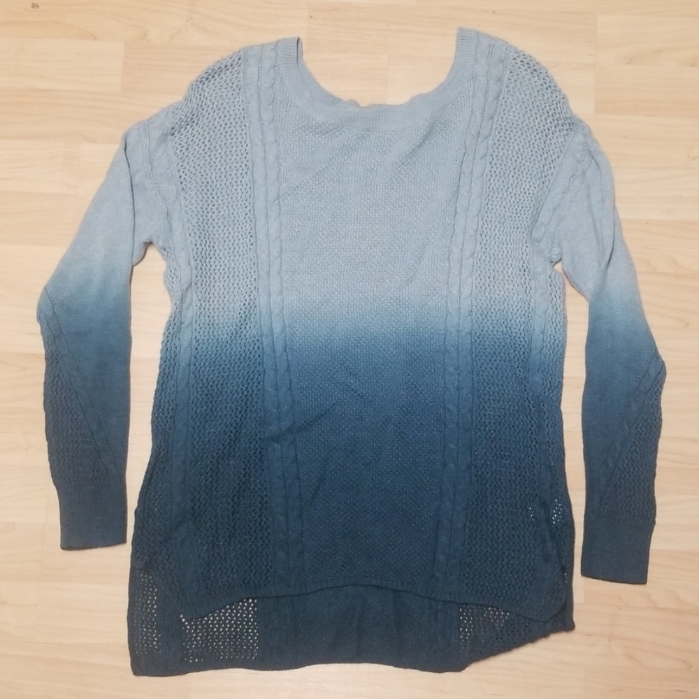 NWT Blue/Dark Blue Sweater Size M American Eagle